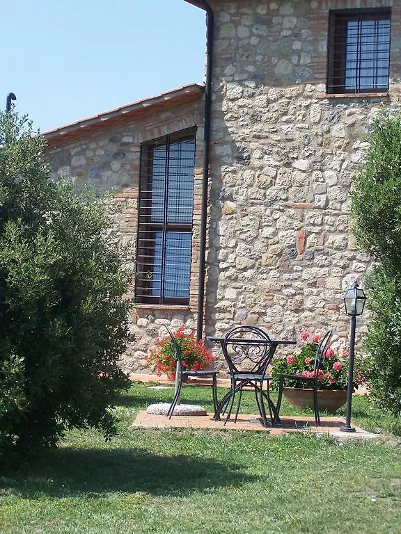 La Colombaina Villa Volterra 0*,